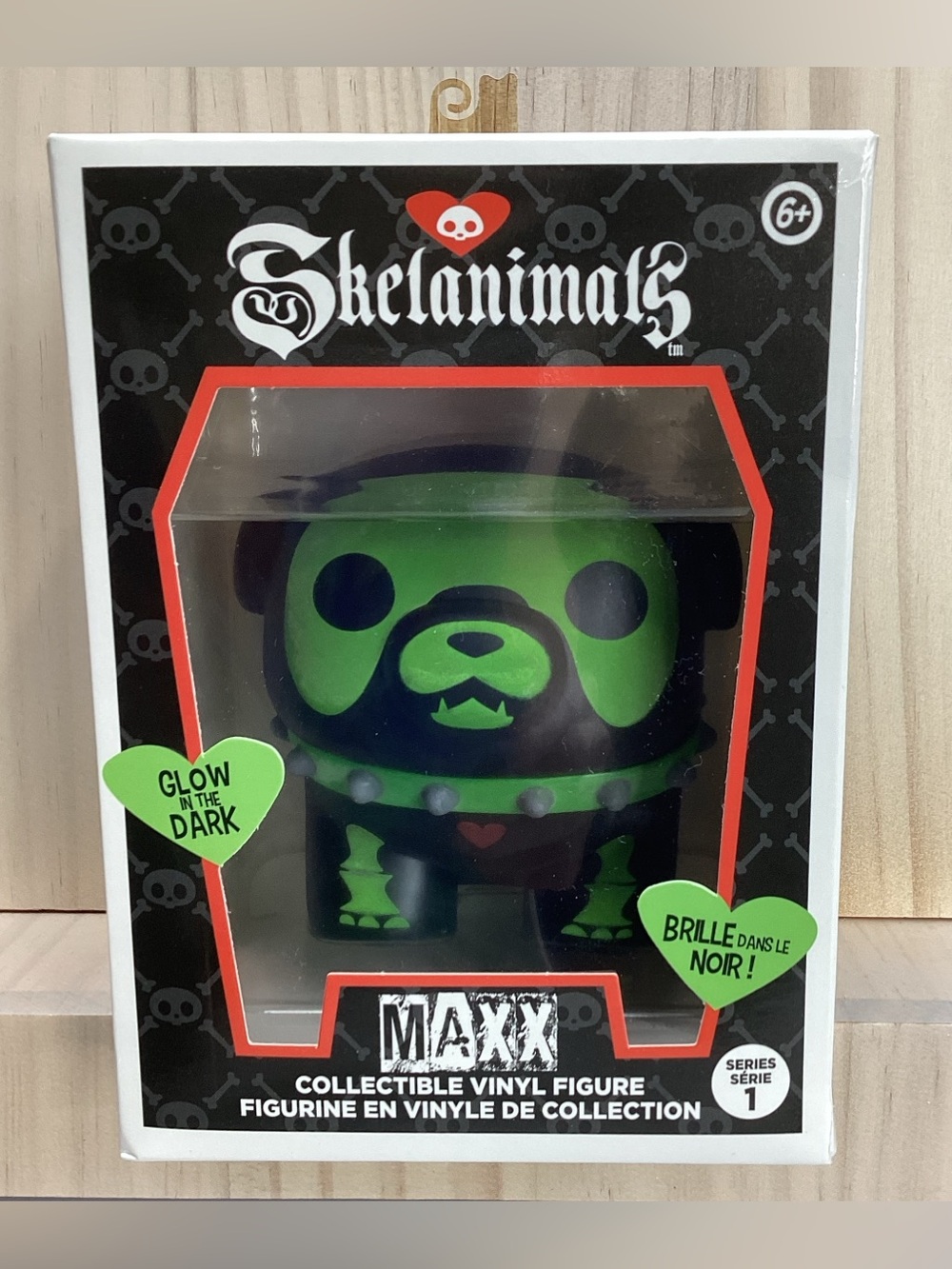 Skelanimals Glow in the Dark Maxx The Bulldog Vinyl Figure Series 1 NEW!